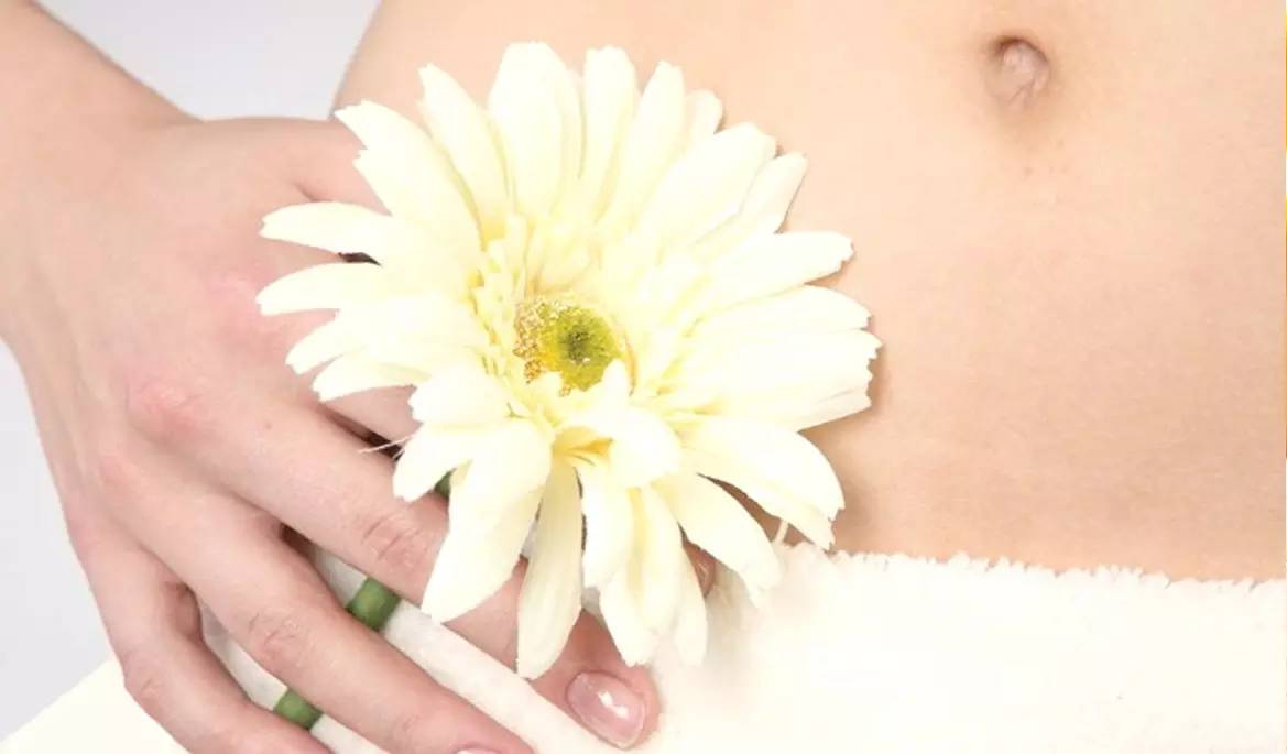 ¡¡¡¡¹¬¾±Ñ×µÄÖ¢×´